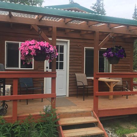 Whispering Woods Ak Cabins Kasilof Exterior photo